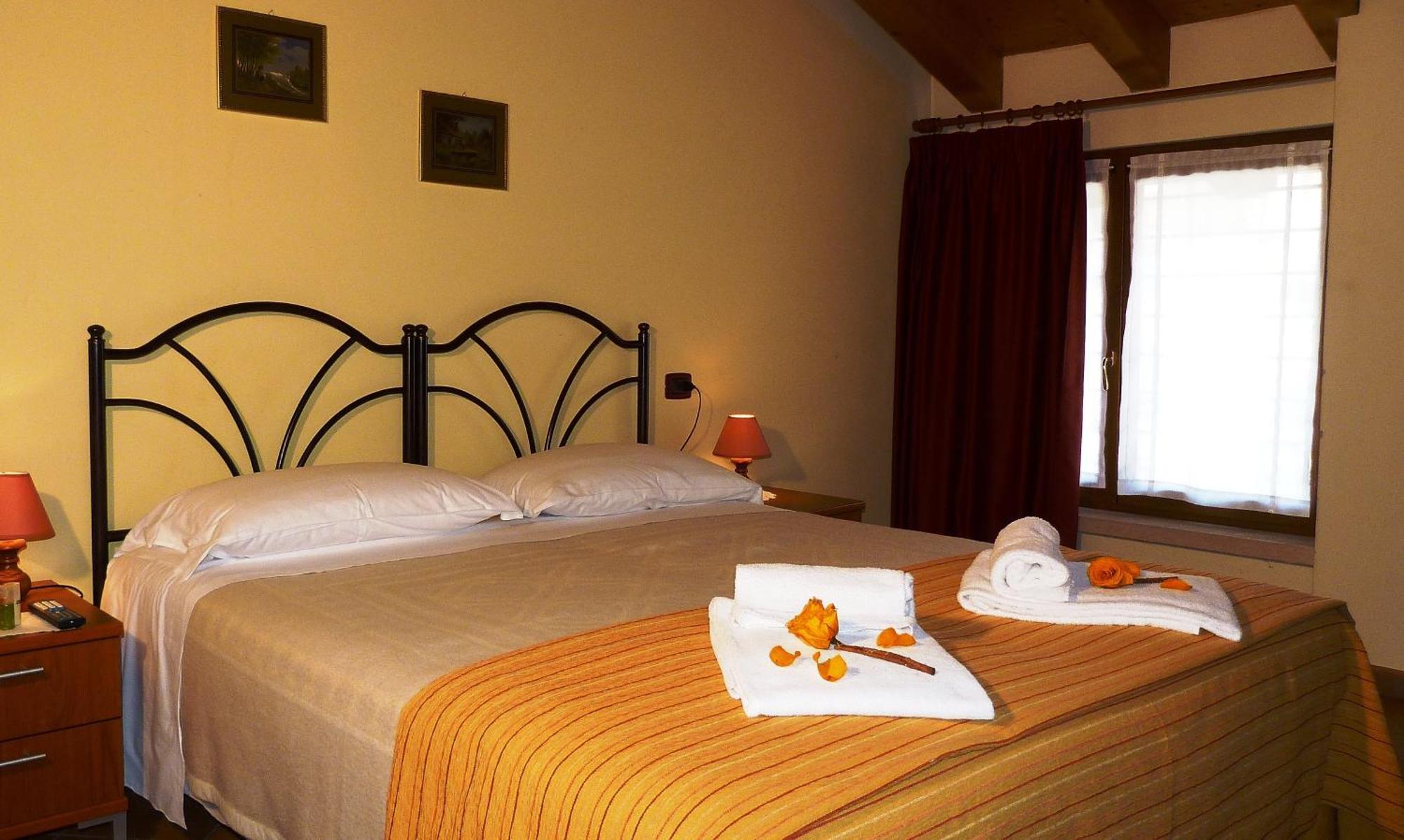 Agriturismo Ai Due Volti Dossobuono Habitación foto